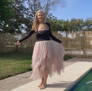 Free People FAIRY SKIRT Elegant BLUSH Cream Layered Skirt *RARE* Size Large